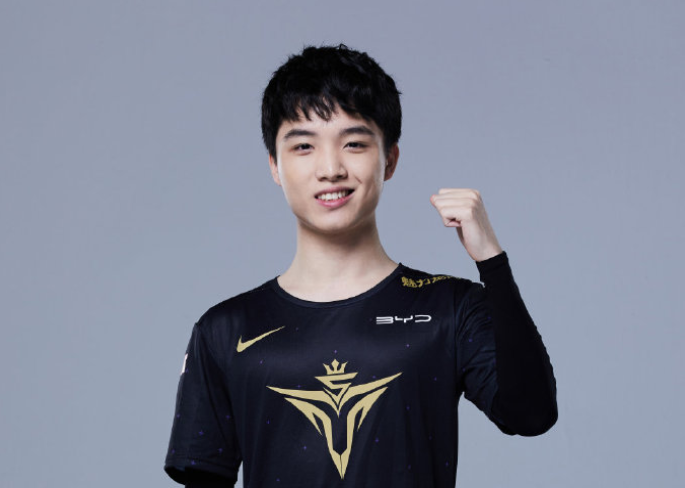 详细阅读:爱游戏-Uzi迎来十五赛季高光表现,G2球迷沸腾!的简单介绍 爱游戏-Uzi迎来十五赛季高光表现,G2球迷沸腾!的简单介绍