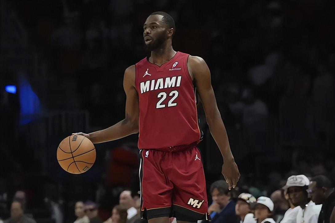 爱游戏-关于浓眉哥连续五场比赛得分超过惊险取胜,公牛挑战极限!的信息