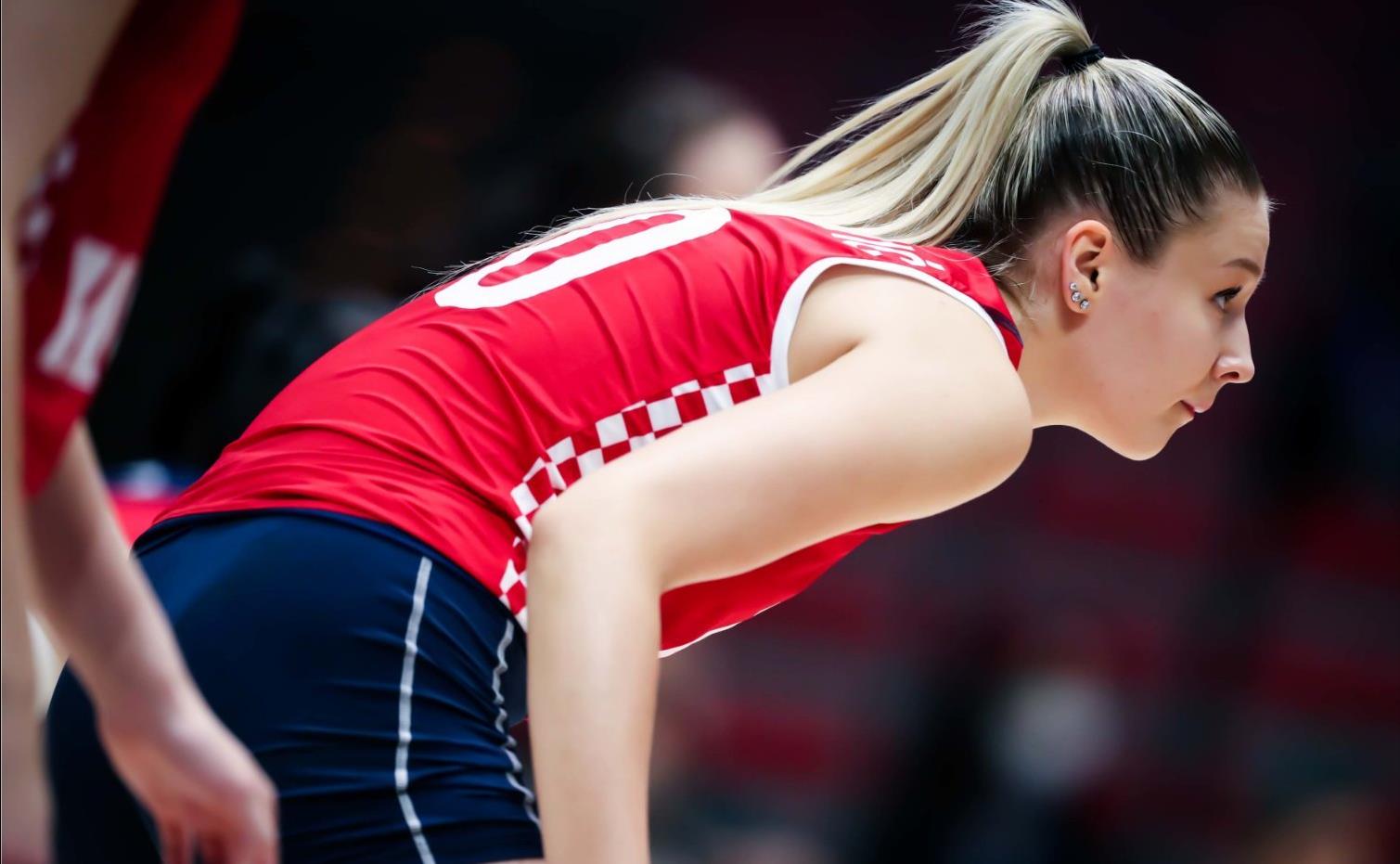 爱游戏-Rookie遭遇三连败，塞尔维亚队教练面临压力！的简单介绍