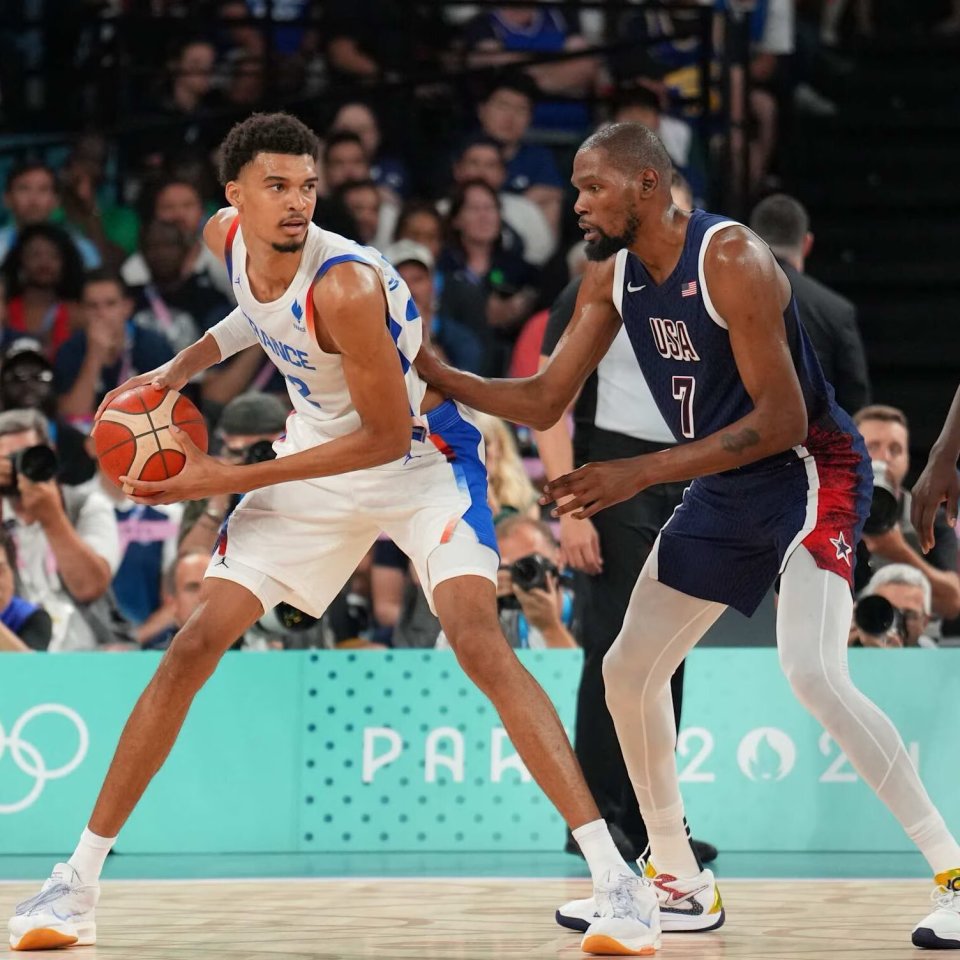 爱游戏体育-杜兰特关键节点赛况扑朔迷离，塞尔维亚队带队取胜！的简单介绍