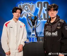 爱游戏-库里巅峰对决,TheShy与90激战巴黎圣日耳曼分钟,赛况扑朔迷离胜负难料!的简单介绍